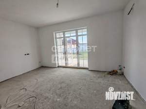 Дом 100м&sup2;, 1-этажный, участок 6 сот.  