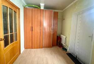 Дом 185м&sup2;, 3-этажный, участок 4 сот.  