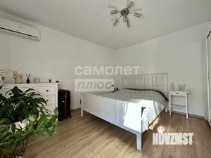 Дом 78м&sup2;, 2-этажный, участок 3 сот.  