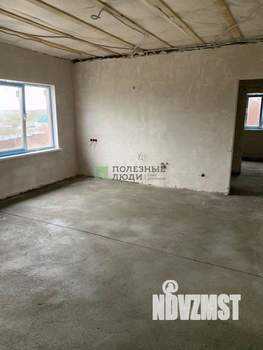 Дом 100м&sup2;, 1-этажный, участок 6 сот.  