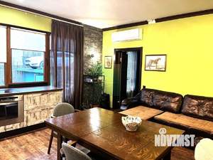 Дом 106м&sup2;, 2-этажный, участок 5 сот.  