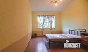 Дом 335м&sup2;, 2-этажный, участок 8 сот.  