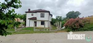 Дом 400м², 2-этажный, участок 8 сот.  