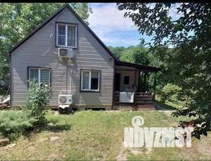 Дом 69м&sup2;, 2-этажный, участок 4 сот.  