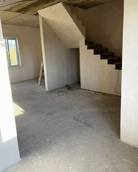 Дом 106м&sup2;, 2-этажный, участок 4 сот.  