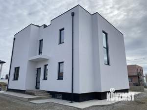 Дом 220м&sup2;, 2-этажный, участок 5 сот.  