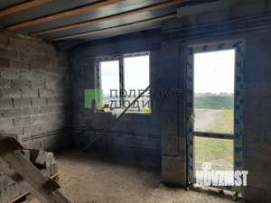 Дом 180м², 2-этажный, участок 4 сот.  