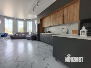 Дом 137м&sup2;, 1-этажный, участок 6 сот.  