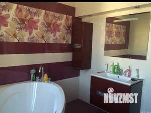Коттедж 370м², 2-этажный, участок 6 сот.  