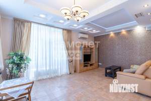 Дом 255м², 2-этажный, участок 9 сот.  