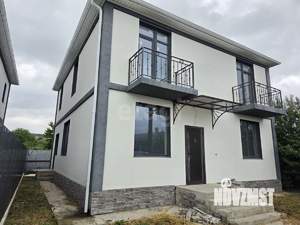 Дом 176м&sup2;, 2-этажный, участок 3 сот.  