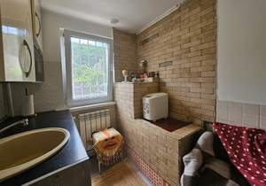 Дом 48м², 2-этажный, участок 5 сот.  