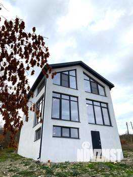 Дом 179м&sup2;, 2-этажный, участок 3 сот.  