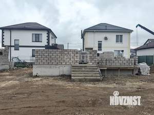 Дом 140м&sup2;, 2-этажный, участок 3 сот.  