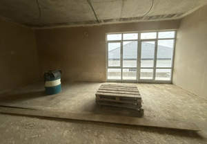 Дом 180м&sup2;, 3-этажный, участок 3 сот.  