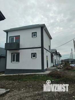 Дом 100м², 2-этажный, участок 3 сот.  