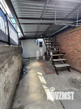 Дом 135м&sup2;, 2-этажный, участок 4 сот.  