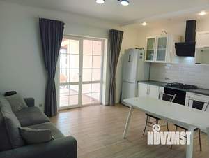 Дом 99м&sup2;, 1-этажный, участок 5 сот.  