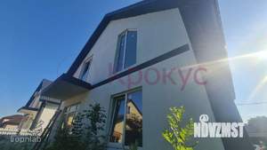 Дом 135м&sup2;, 2-этажный, участок 3 сот.  