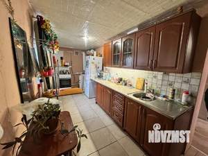 Дом 47м², 2-этажный, участок 10 сот.  