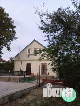 Коттедж 150м², 2-этажный, участок 6 сот.  