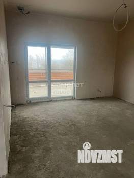 Дом 100м&sup2;, 1-этажный, участок 5 сот.  