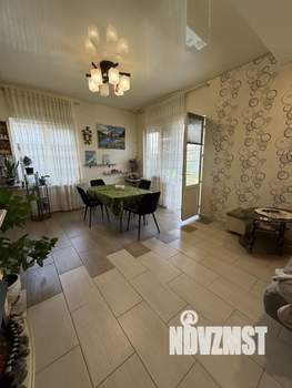 Дом 203м², 3-этажный, участок 3 сот.  