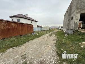 Дом 180м&sup2;, 2-этажный, участок 8 сот.  