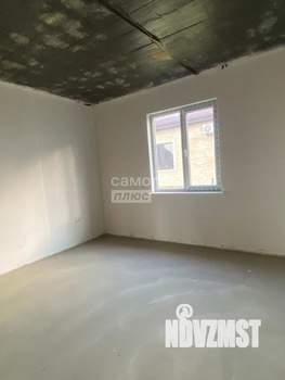 Дом 100м&sup2;, 1-этажный, участок 6 сот.  