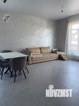 Дом 181м², 2-этажный, участок 5 сот.  
