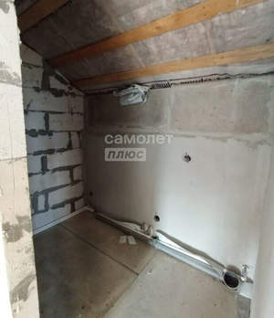 Дом 130м&sup2;, 2-этажный, участок 4 сот.  