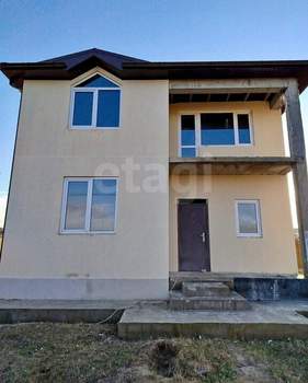 Дом 180м², 2-этажный, участок 6 сот.  