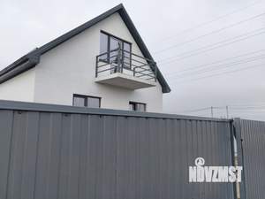 Дом 104м&sup2;, 2-этажный, участок 3 сот.  