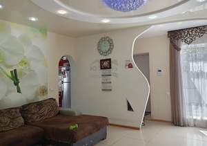 Дом 100м&sup2;, 2-этажный, участок 0 сот.  