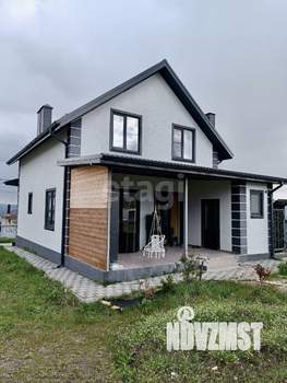 Дом 180м&sup2;, 2-этажный, участок 9 сот.  