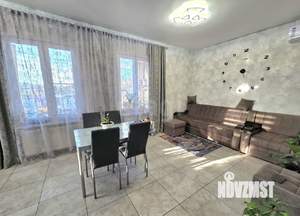 Дом 82м&sup2;, 1-этажный, участок 3 сот.  