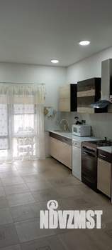 Дом 82м&sup2;, 1-этажный, участок 6 сот.  