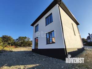 Дом 160м&sup2;, 2-этажный, участок 4 сот.  