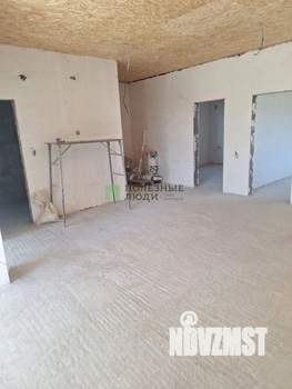 Дом 90м&sup2;, 1-этажный, участок 4 сот.  