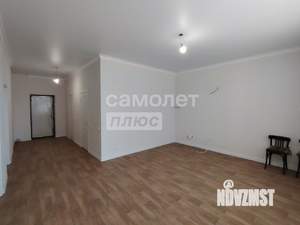 Дом 100м&sup2;, 1-этажный, участок 5 сот.  