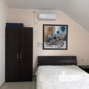 Дом 123м&sup2;, 2-этажный, участок 7 сот.  