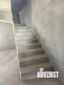 Дом 100м², 2-этажный, участок 3 сот.  