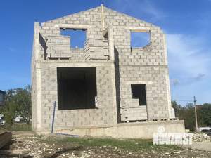 Дом 160м², 2-этажный, участок 5 сот.  