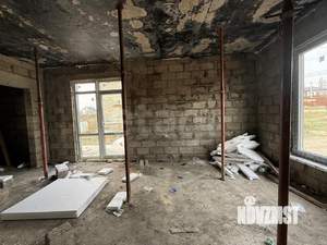 Дом 100м&sup2;, 100-этажный, участок 4 сот.  