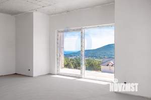 Дом 364м&sup2;, 2-этажный, участок 9 сот.  