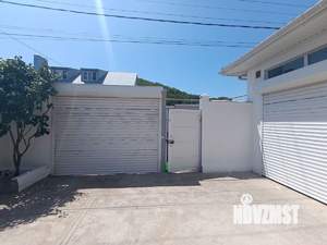 Дом 205м&sup2;, 2-этажный, участок 5 сот.  