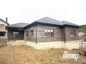 Дом 176м&sup2;, 1-этажный, участок 6 сот.  