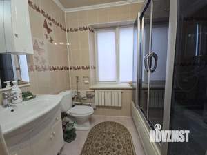 Дом 160м&sup2;, 2-этажный, участок 7 сот.  