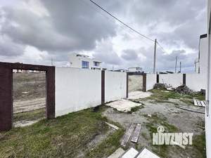 Дом 273м&sup2;, 2-этажный, участок 4 сот.  