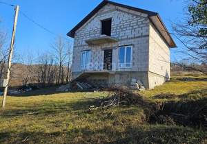 Дом 80м², 2-этажный, участок 6 сот.  